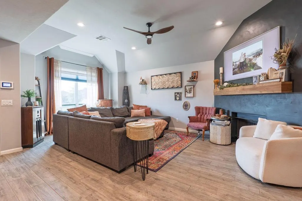 Photo 3 — 2332 Snapper Lane, Oklahoma City, OK 73130
