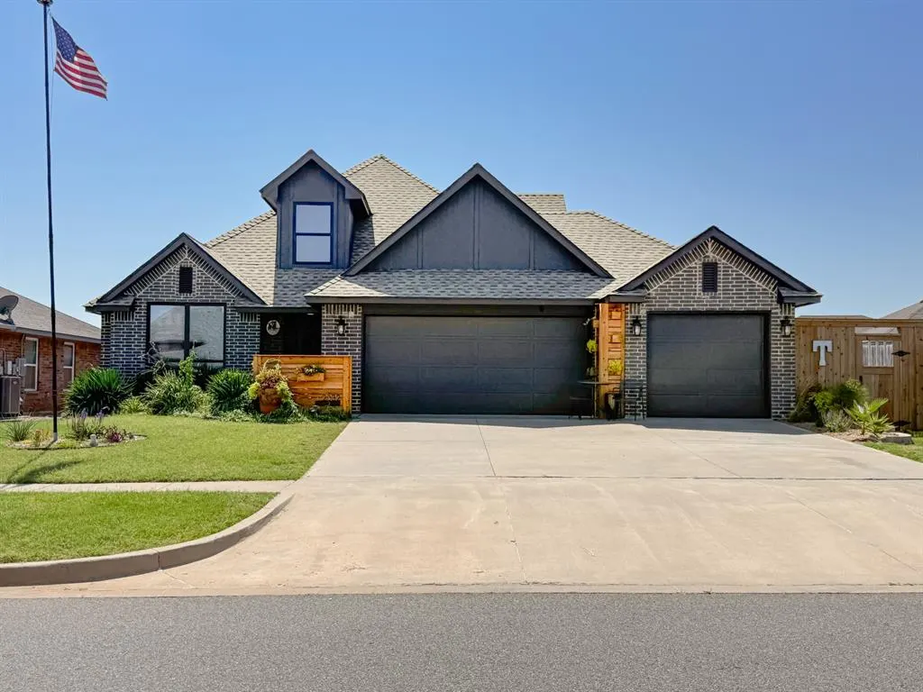 Front exterior — 2332 Snapper Lane, Oklahoma City, OK 73130