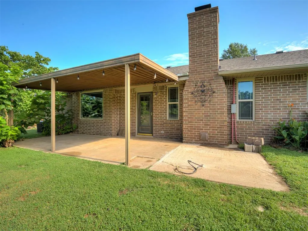 Photo 4 — 45101 Benson Park Road, Shawnee, OK 74801