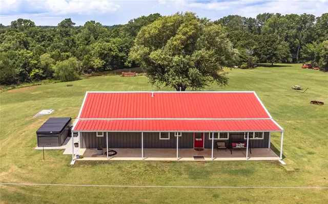 Photo 3 — 5021 Red Hill Road, Newalla, OK 74857