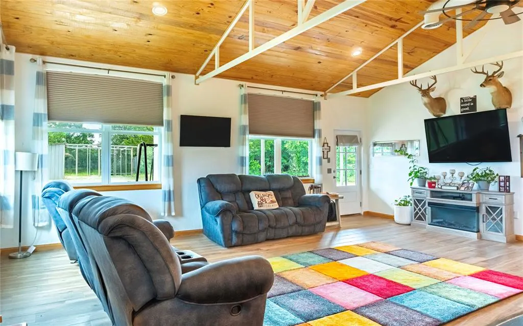 Photo 6 — 5021 Red Hill Road, Newalla, OK 74857