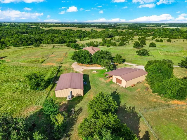 Photo 8 — 2080 County Road 1430, Alex, OK 73002