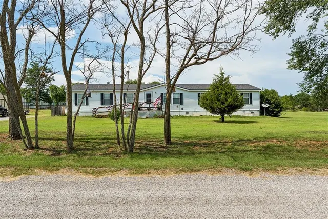 Front exterior — 2186 County Road 1232 Road, Tuttle, OK 73089