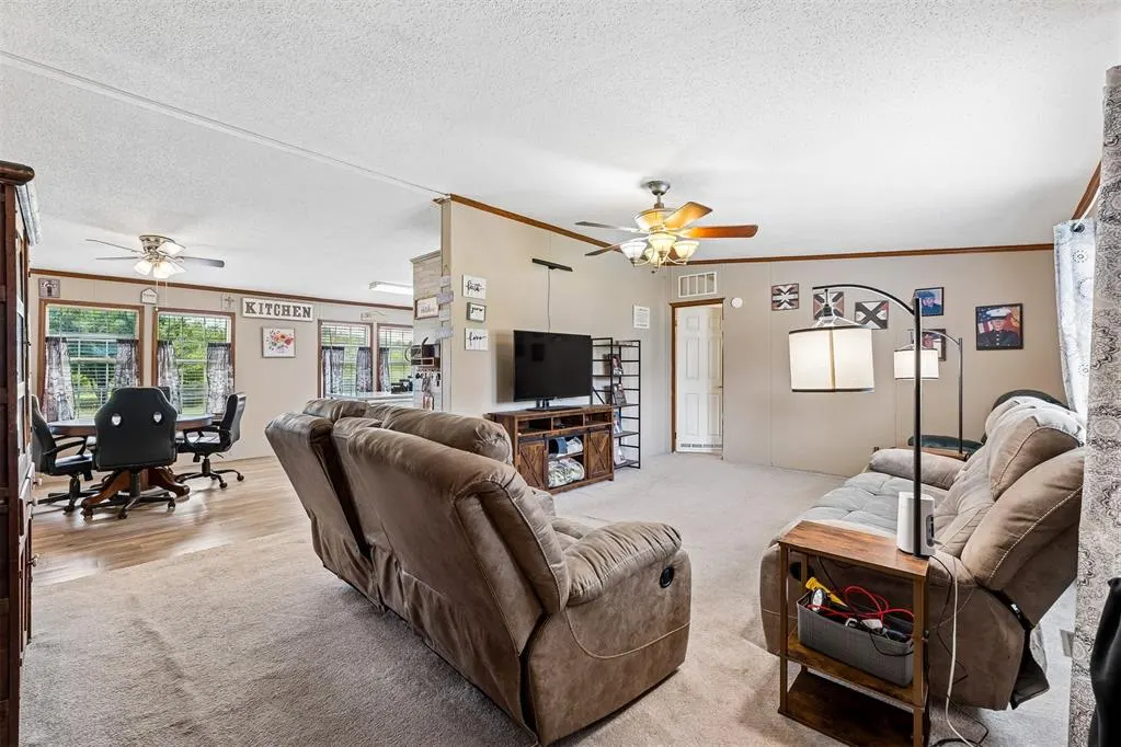 Photo 8 — 2186 County Road 1232 Road, Tuttle, OK 73089
