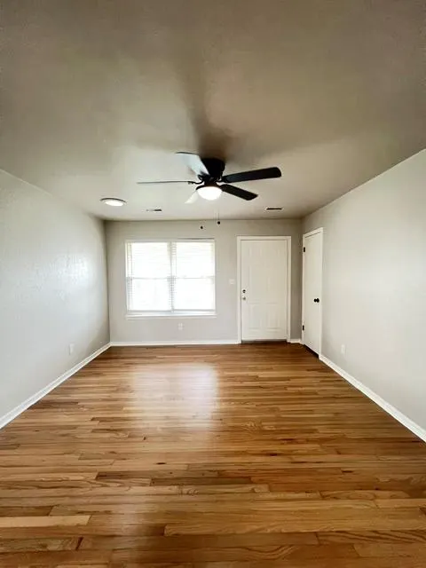 Photo 2 — 6709 NW 22nd Street, Bethany, OK 73008