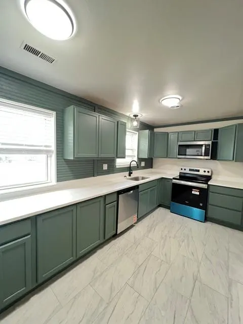 Photo 3 — 6709 NW 22nd Street, Bethany, OK 73008