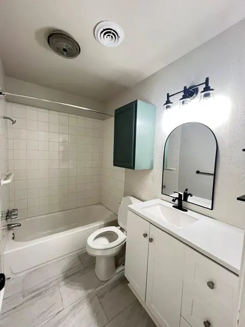 Photo 6 — 6709 NW 22nd Street, Bethany, OK 73008