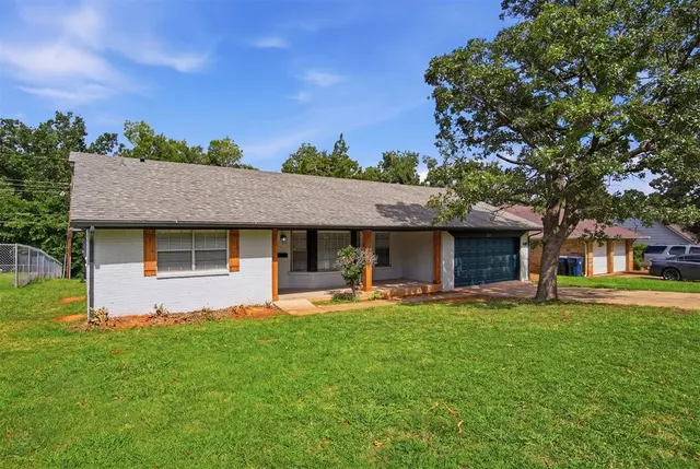 Photo 3 — 5517 Timber Lane, Oklahoma City, OK 73111