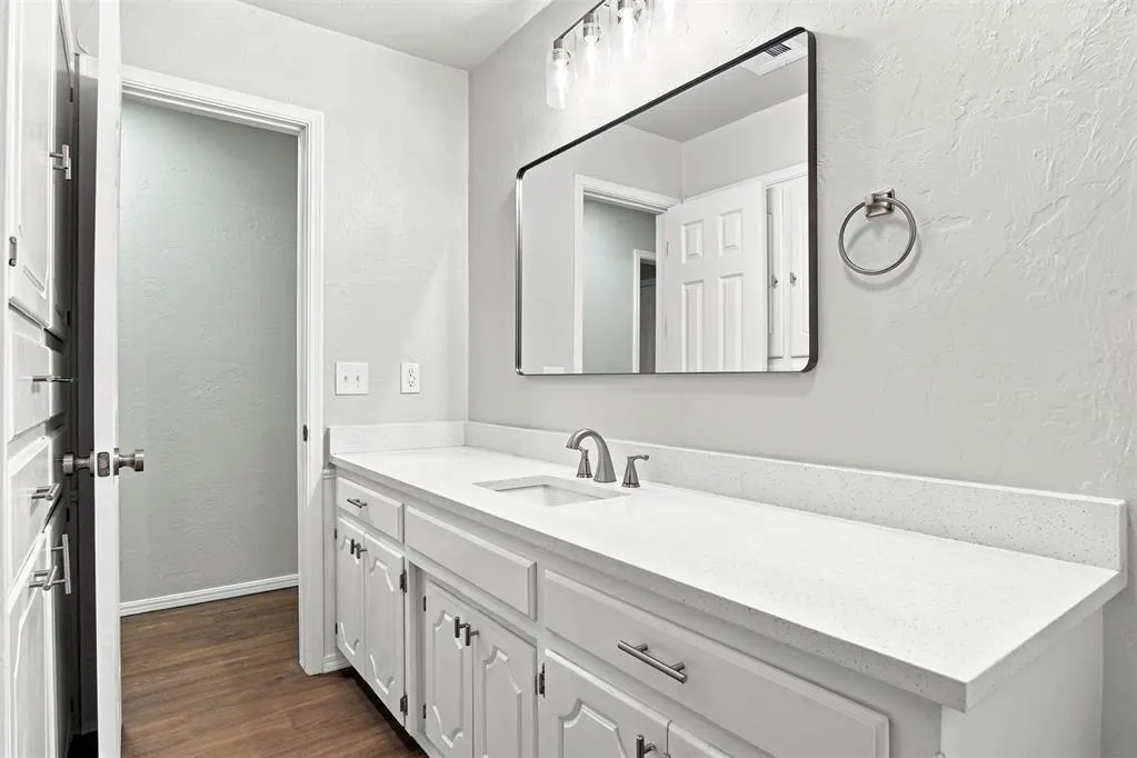 Photo 27 — 5517 Timber Lane, Oklahoma City, OK 73111