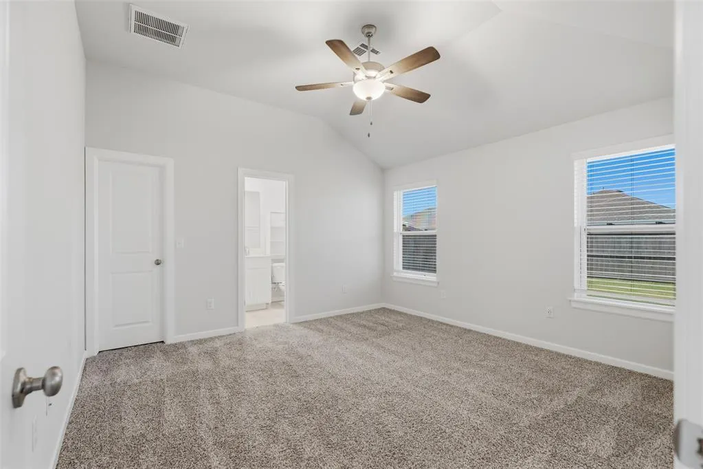 Photo 9 — 11428 SW 11th Street, Yukon, OK 73099
