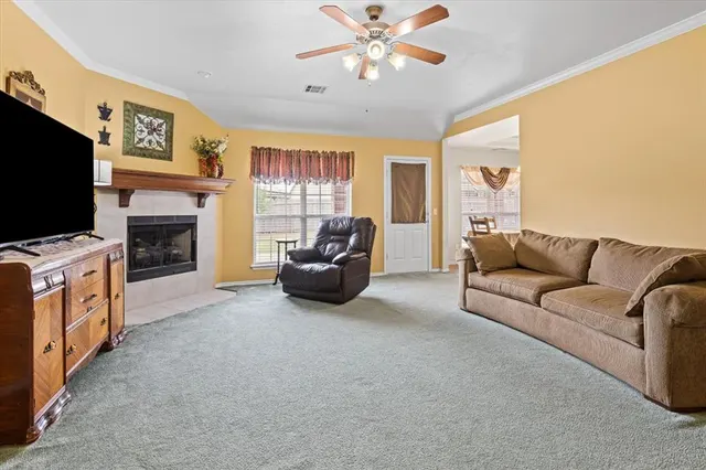 Photo 6 — 10308 Aberdeen Drive, Yukon, OK 73099