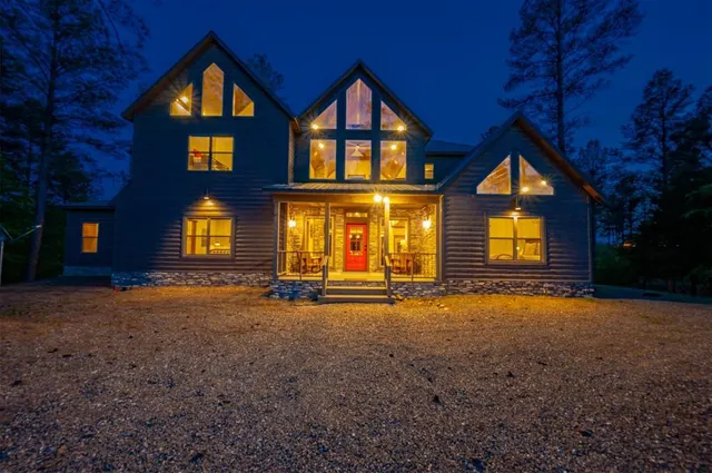 Photo 2 — 48 Persimmon Leaf Trail, Broken Bow, OK 74728