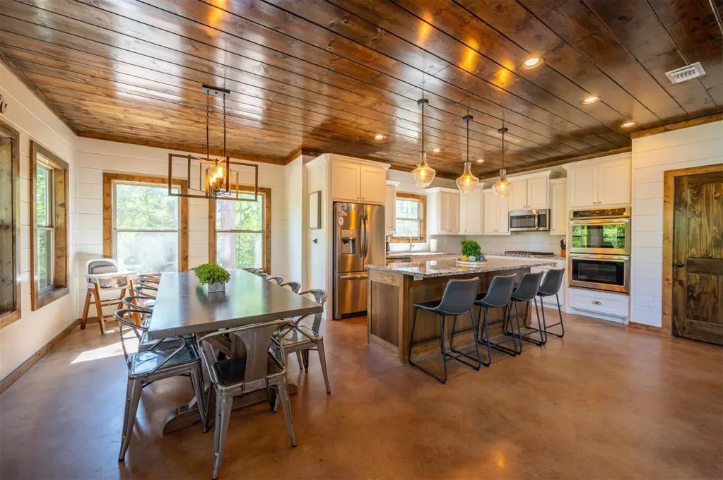 Photo 10 — 48 Persimmon Leaf Trail, Broken Bow, OK 74728