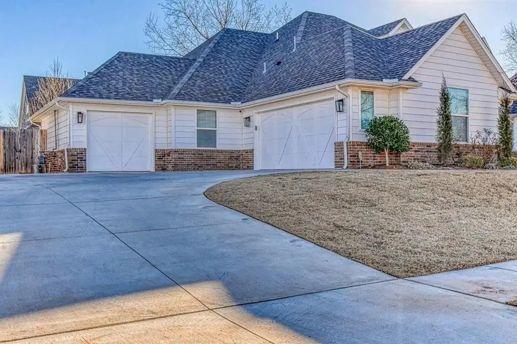 Photo 4 — 3313 Quidnet Road, Norman, OK 73071