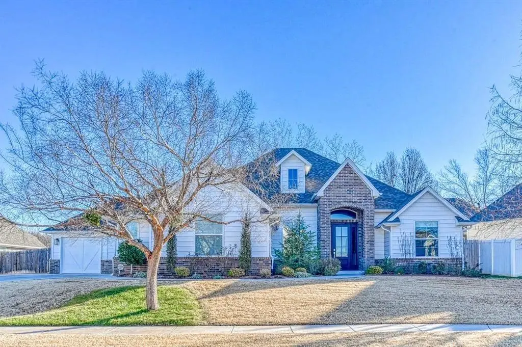 Front exterior — 3313 Quidnet Road, Norman, OK 73071