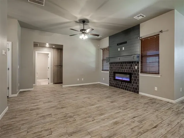 Photo 3 — 4300 N Westway Avenue, Oklahoma City, OK 73179