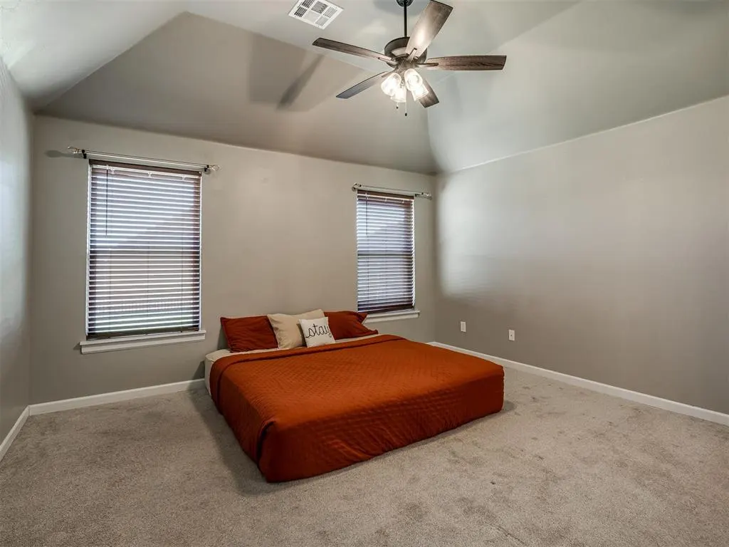 Photo 11 — 4300 N Westway Avenue, Oklahoma City, OK 73179
