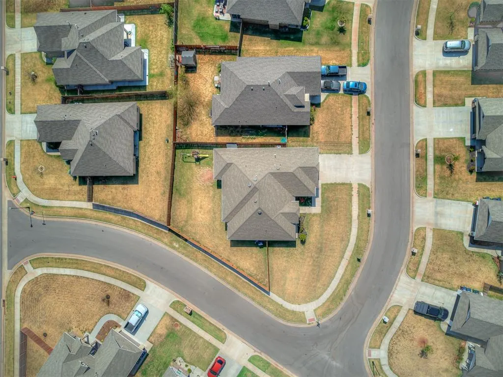Photo 33 — 4300 N Westway Avenue, Oklahoma City, OK 73179