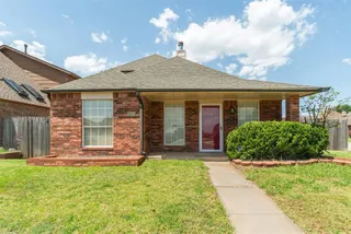 Sold home at 1001 SW 24th Street