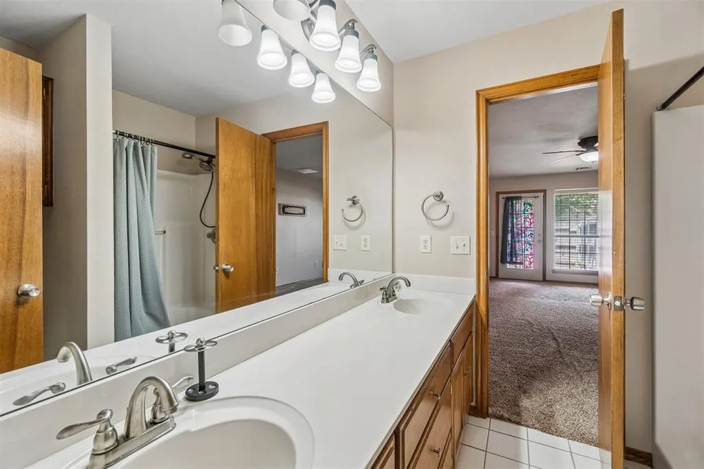 Photo 23 — 1001 SW 24th Street, Moore, OK 73170