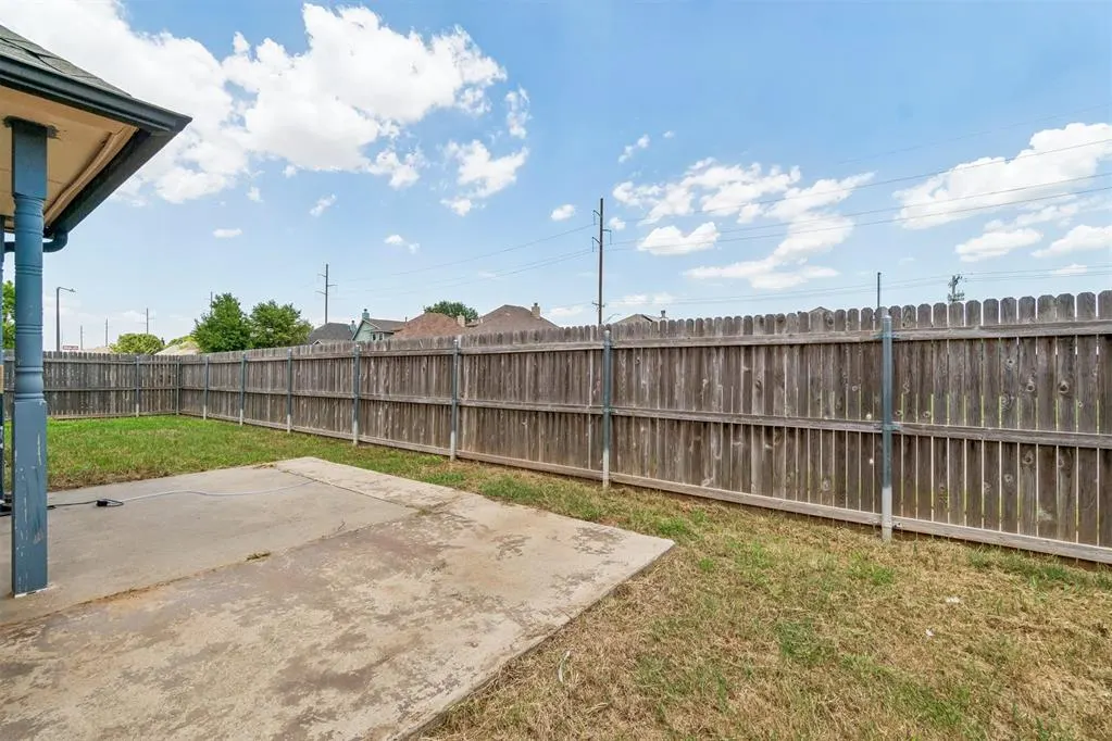 Photo 43 — 1001 SW 24th Street, Moore, OK 73170