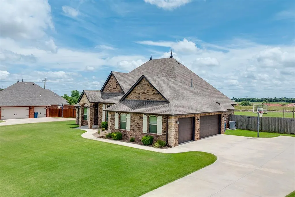 Photo 8 — 3238 NW 22nd Place, Newcastle, OK 73065