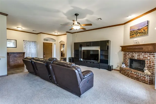 Photo 3 — 11240 NW 104th Street, Yukon, OK 73099