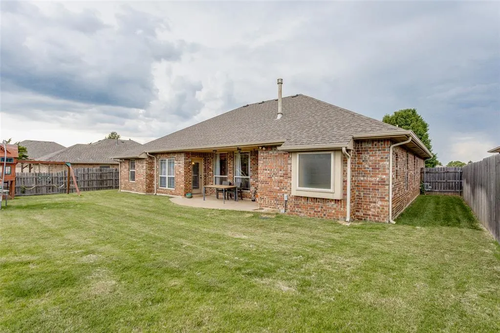 Photo 47 — 11240 NW 104th Street, Yukon, OK 73099