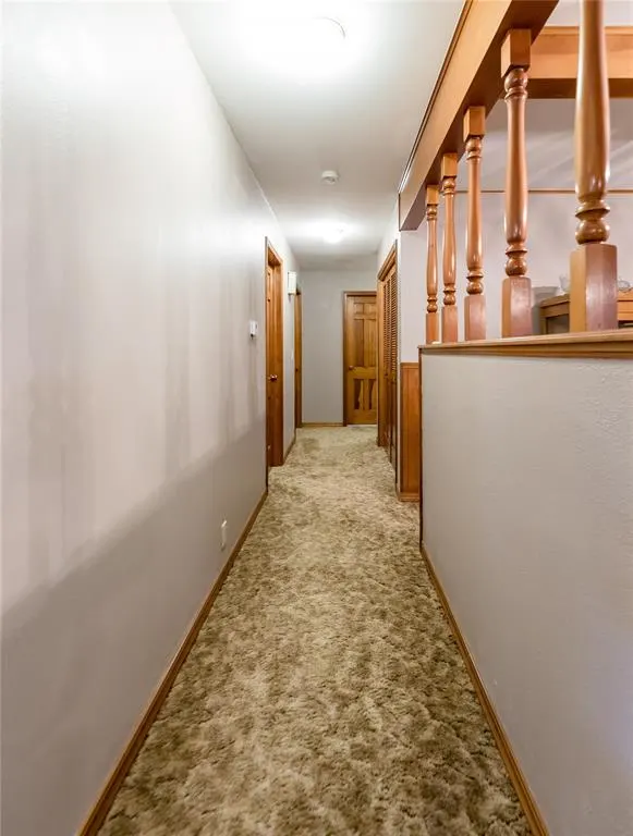 Photo 17 — 1500 Redstone Drive, Clinton, OK 73601