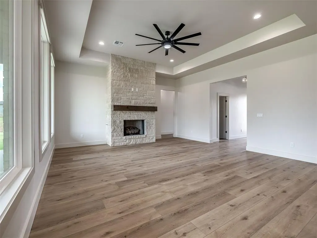 Photo 12 — 2229 W Cole Drive, Mustang, OK 73064