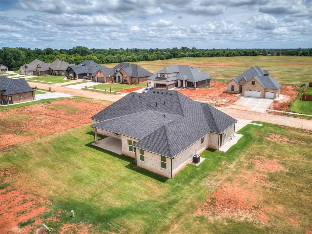 Photo 45 — 2229 W Cole Drive, Mustang, OK 73064