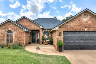 Sold home at 310 Shale Crest