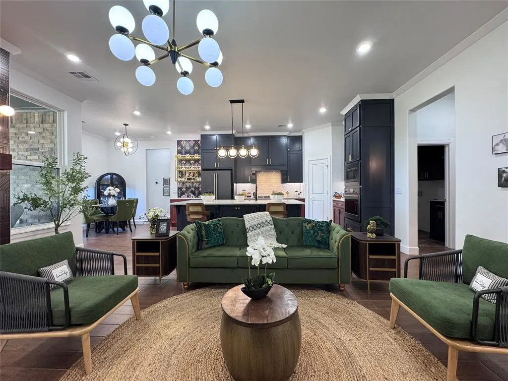 Photo 18 — 16100 Catalonia Place, Oklahoma City, OK 73170