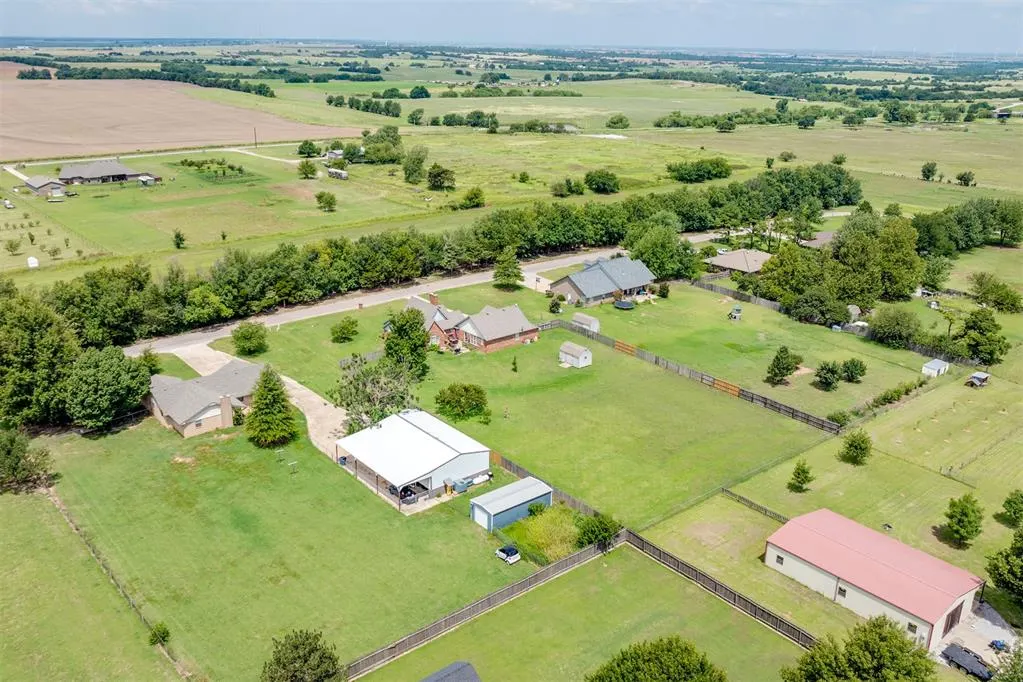 Photo 13 — 4100 S Bluebird Street, El Reno, OK 73036