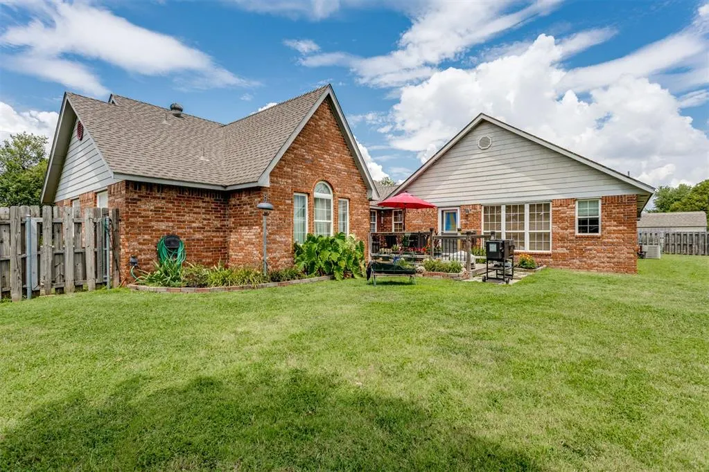 Photo 39 — 4100 S Bluebird Street, El Reno, OK 73036