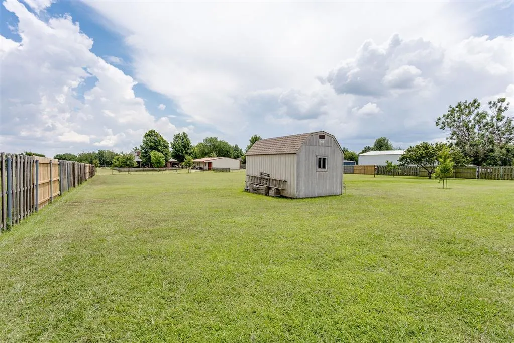 Photo 42 — 4100 S Bluebird Street, El Reno, OK 73036