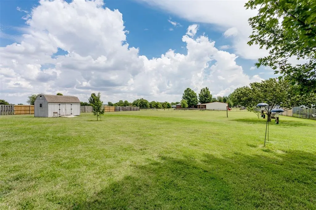 Photo 43 — 4100 S Bluebird Street, El Reno, OK 73036