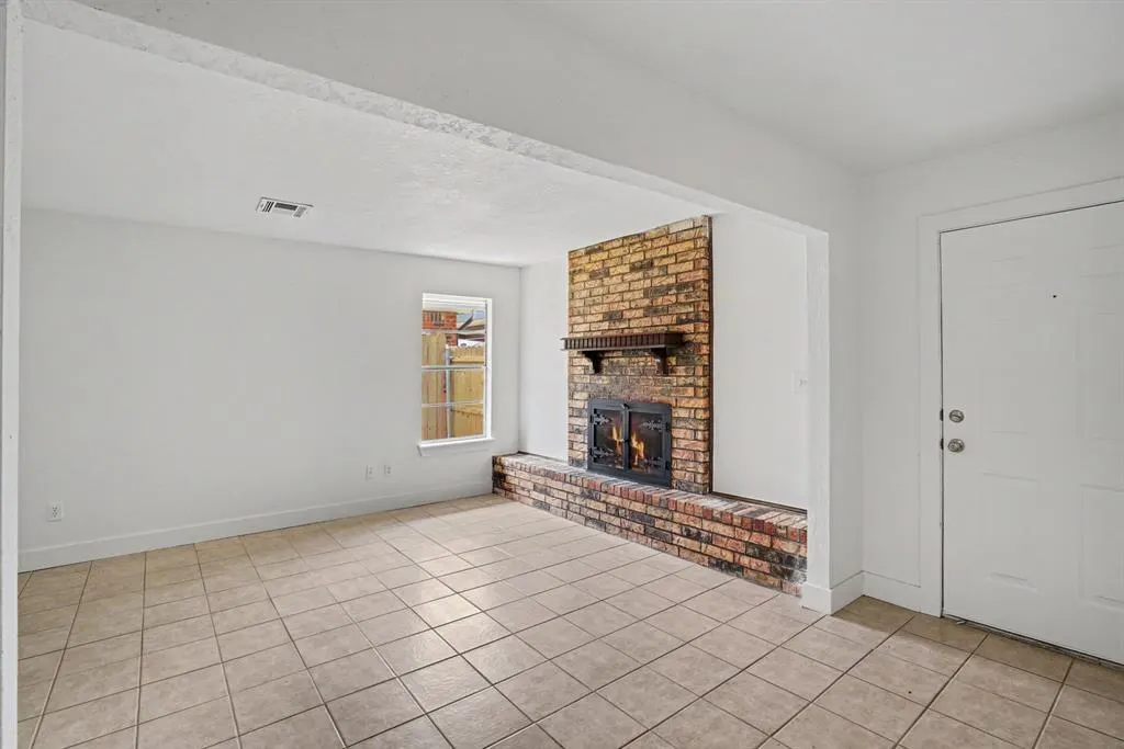 Photo 6 — 5204 Coble Street, Oklahoma City, OK 73135