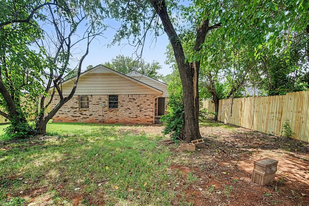 Photo 24 — 5204 Coble Street, Oklahoma City, OK 73135
