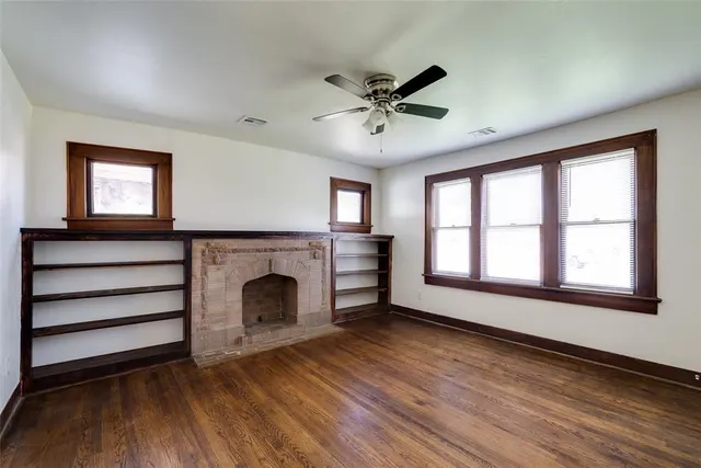 Photo 5 — 1618 NE 11th Street, Oklahoma City, OK 73117