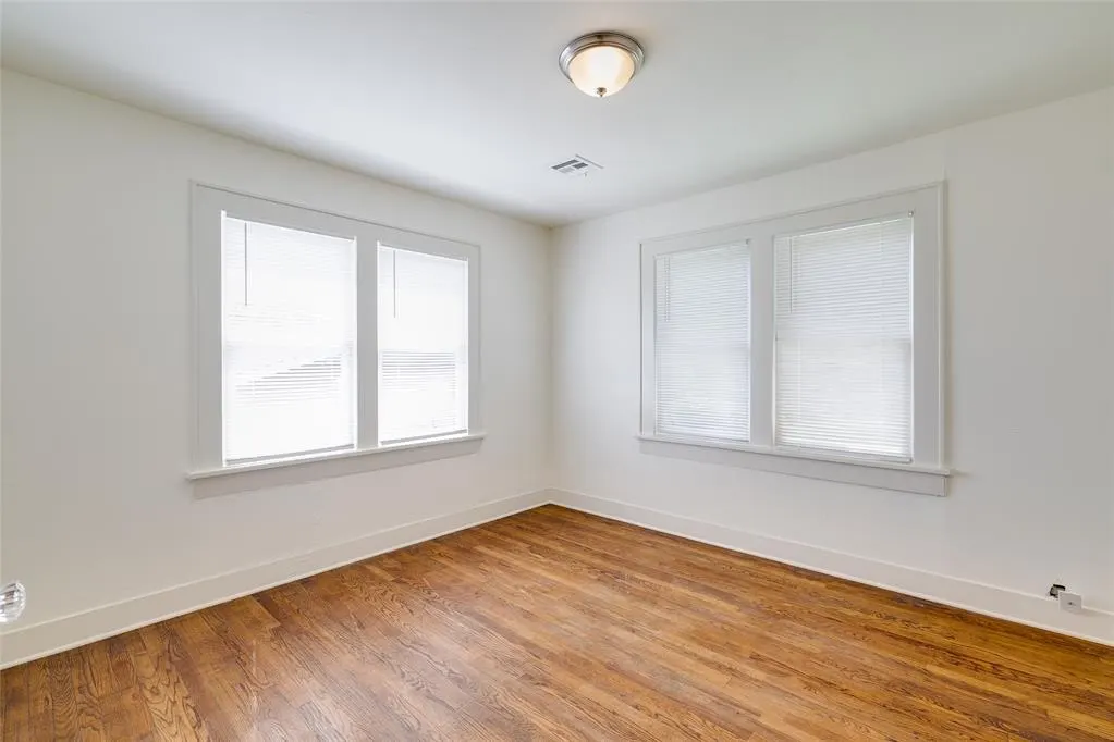 Photo 23 — 1618 NE 11th Street, Oklahoma City, OK 73117