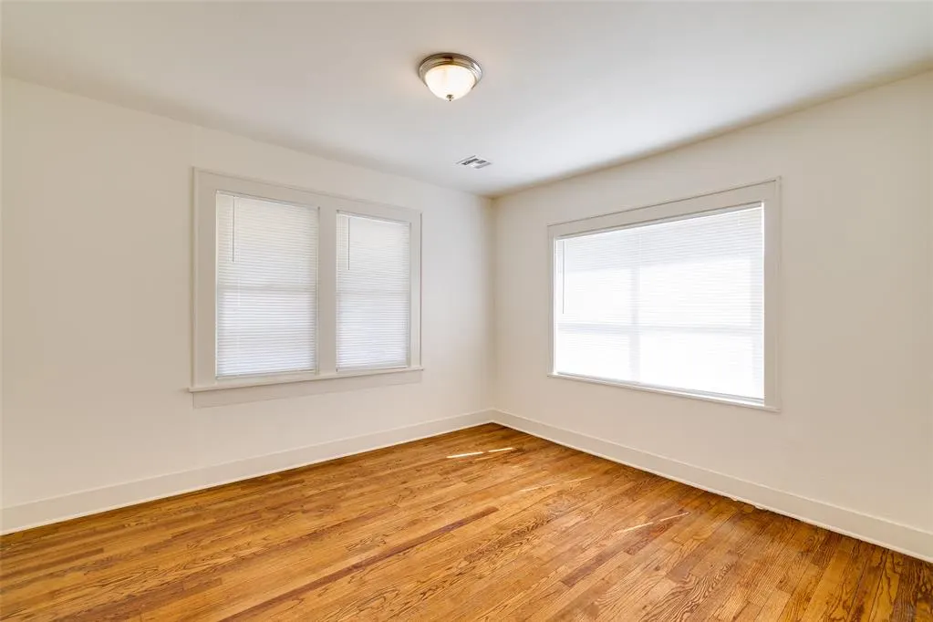 Photo 25 — 1618 NE 11th Street, Oklahoma City, OK 73117