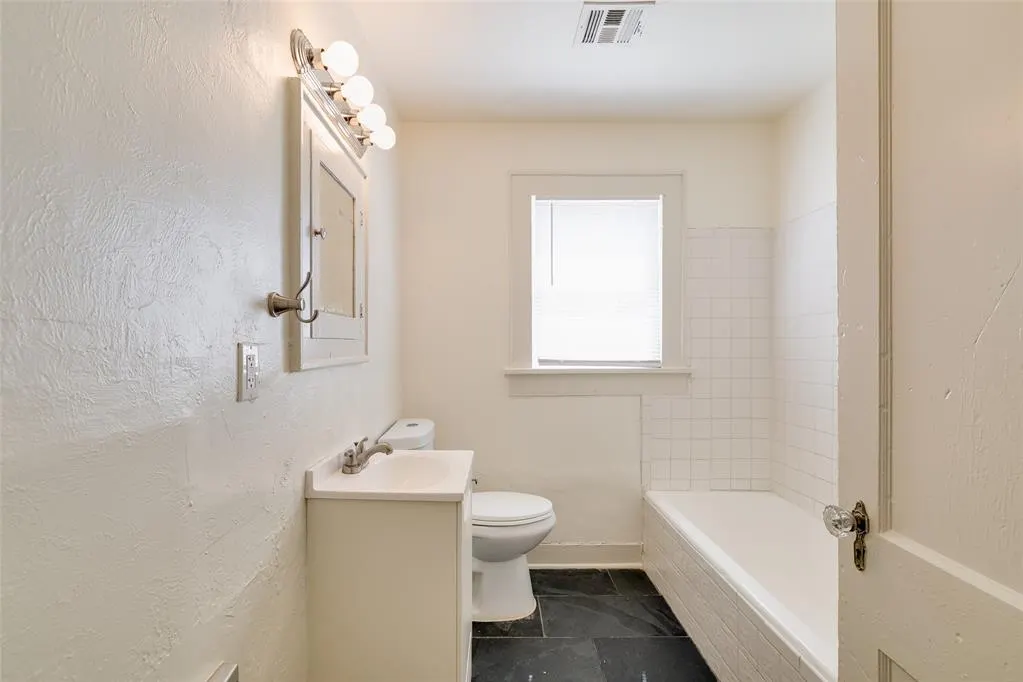 Photo 27 — 1618 NE 11th Street, Oklahoma City, OK 73117