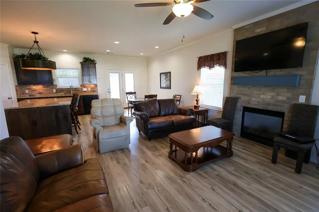 Photo 7 — 2213 Bent Tree Road, Shawnee, OK 74804