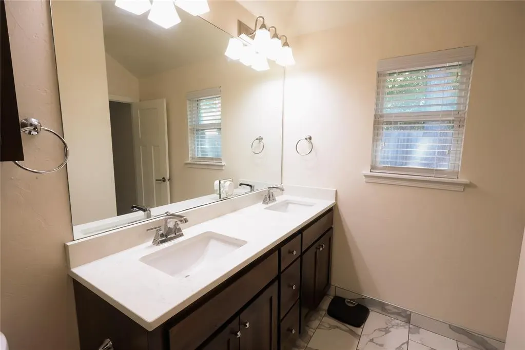 Photo 15 — 2213 Bent Tree Road, Shawnee, OK 74804