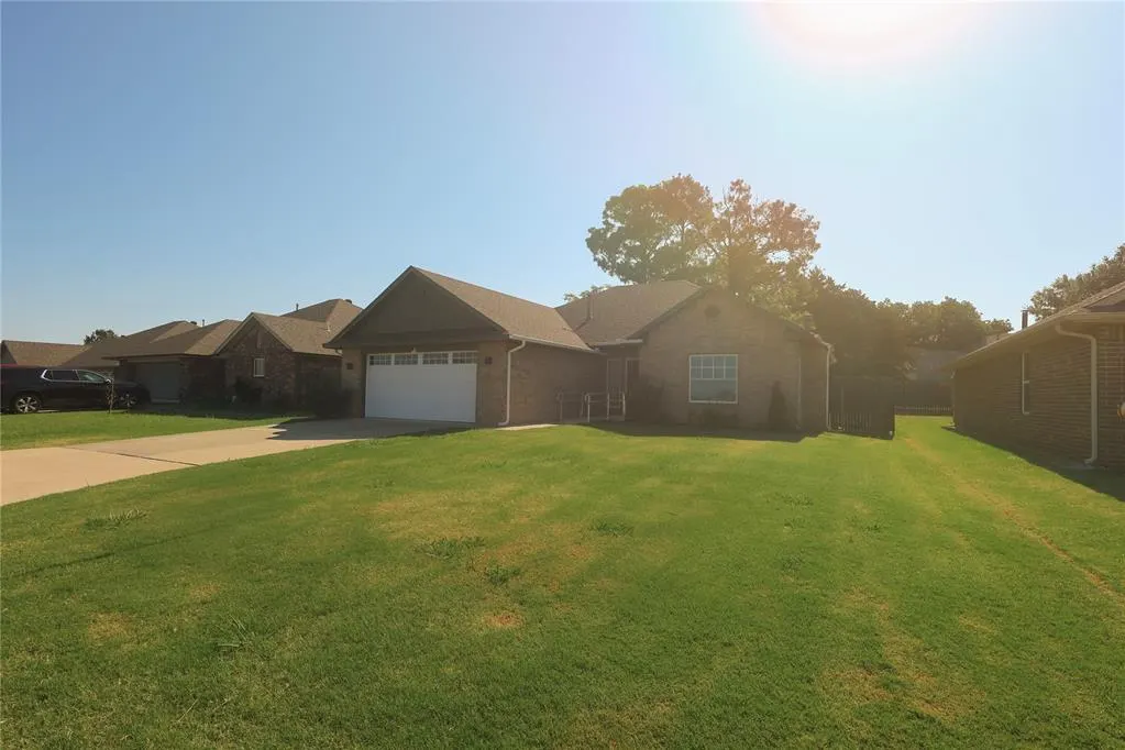 Photo 30 — 2213 Bent Tree Road, Shawnee, OK 74804