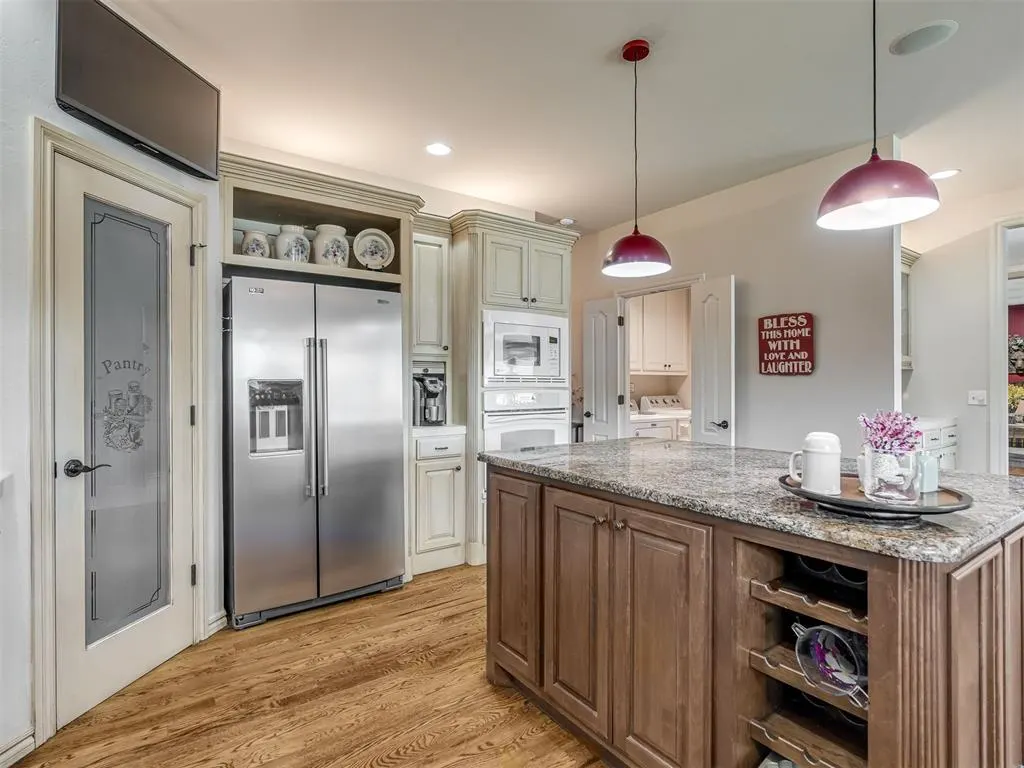 Photo 10 — 11104 Shoreside Drive, Oklahoma City, OK 73170