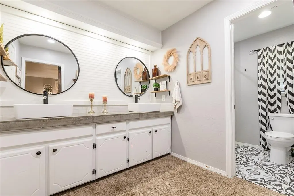 Photo 14 — 909 Jami Lane, Elk City, OK 73644