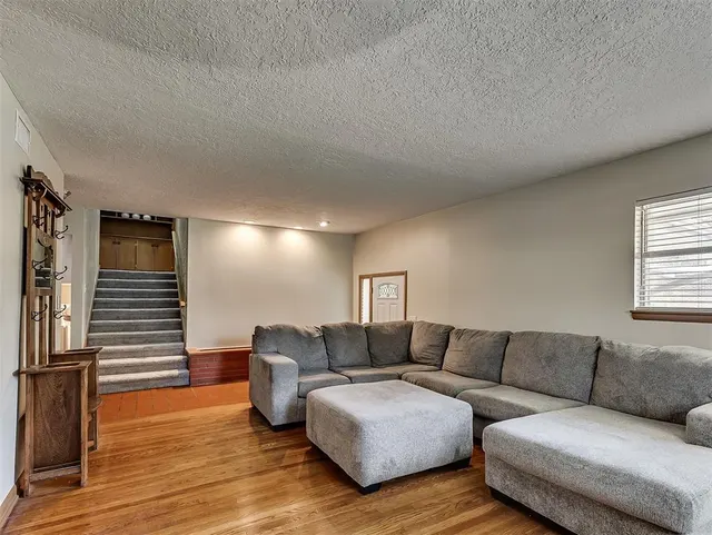 Photo 7 — 2616 Walnut Road, Norman, OK 73072