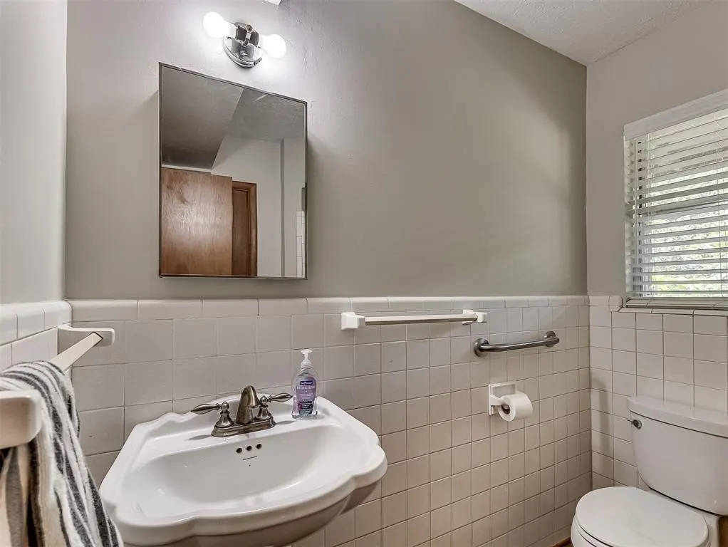 Photo 20 — 2616 Walnut Road, Norman, OK 73072